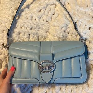 COACH Puffy Quilted Georgie 💙